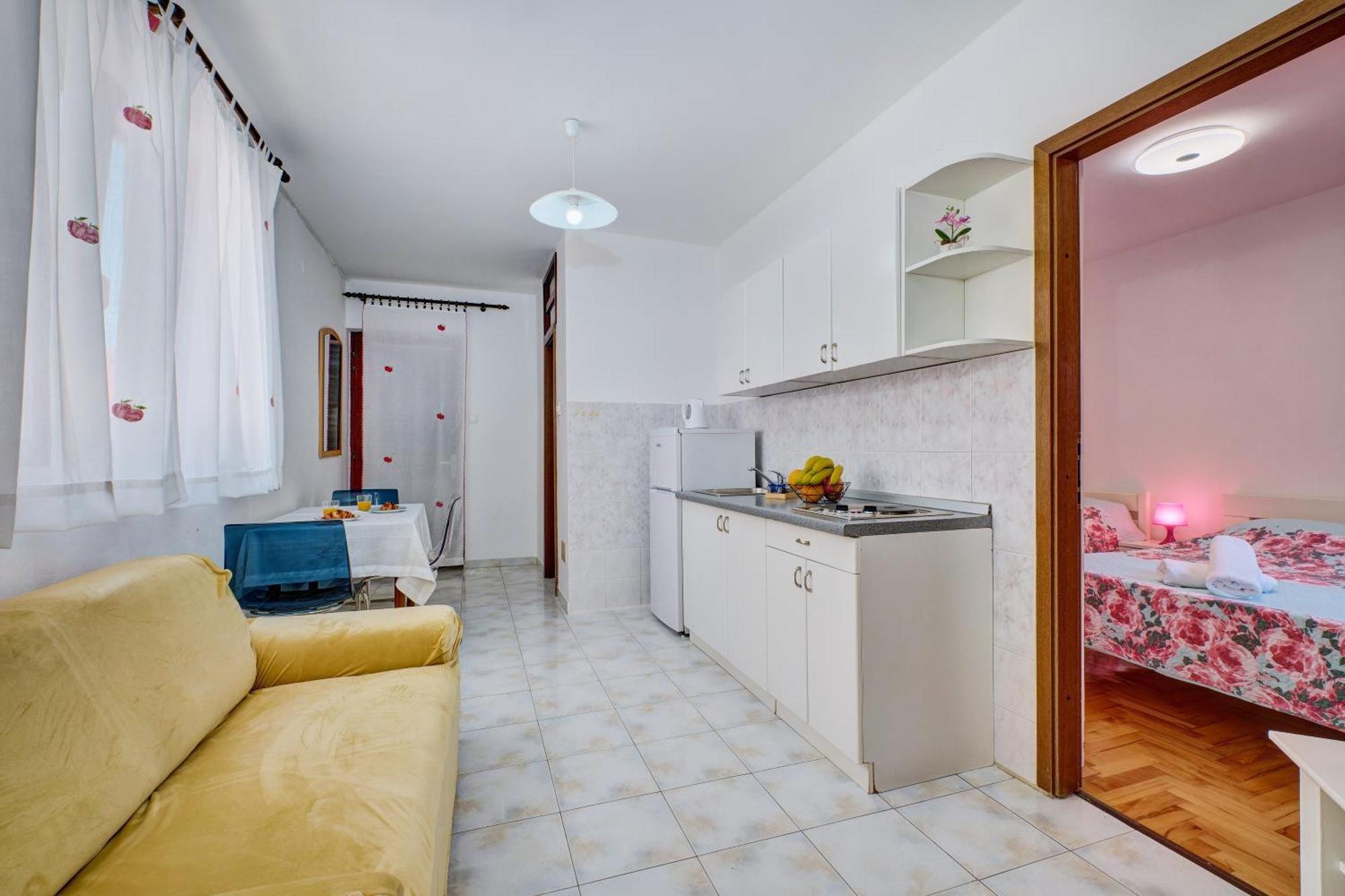 Apartments Suzana Mali Losinj Exterior photo